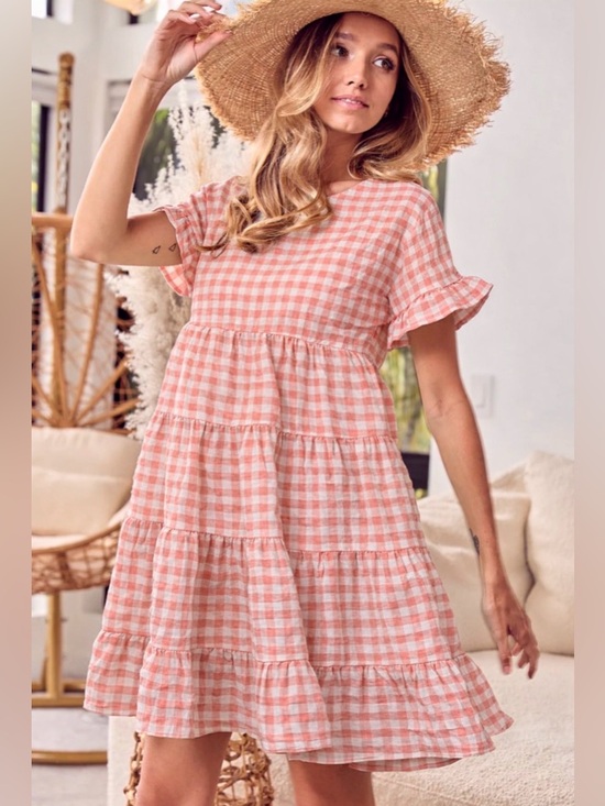 BiBi Dresses & Skirts - NWT BIBI STILL SPINNING RUFFLED HEM SHORT SLEEVE TIERED RUFFLE DRESS. XL